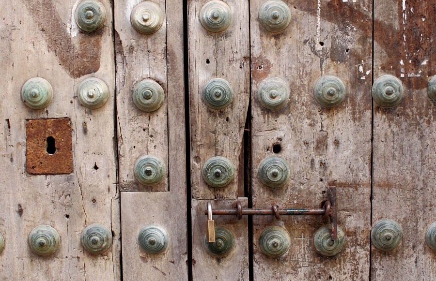Cerraduras de seguridad para puertas antiguas