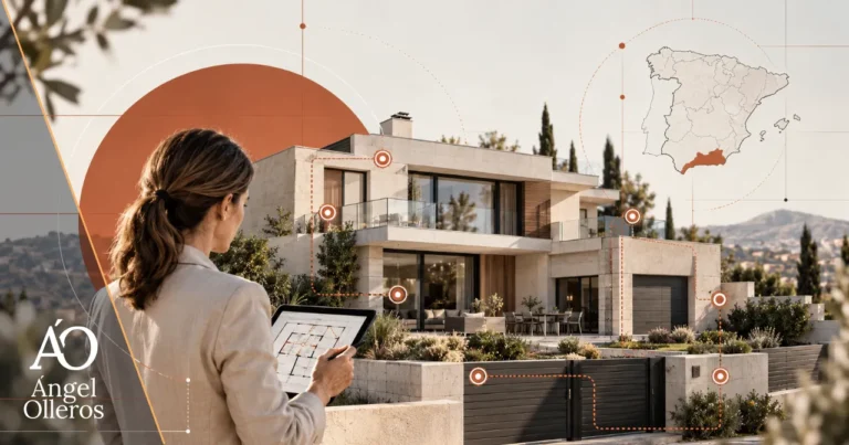 Consultora de seguridad residencial evaluando una vivienda en España, con puntos vulnerables y oportunidades de intrusión identificados mediante un análisis de riesgos.